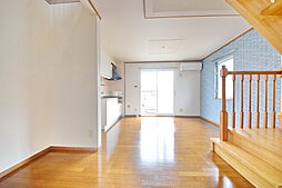 京王相模原線 多摩境駅 バス7分 小山郵便局前下車 徒歩3分の賃貸テラスハウス 2LDKのリビング/ダイニング