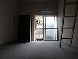 カーサ世田谷 1階1Kのリビング/ダイニング