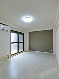 グランブルー 1階1Kのリビング/ダイニング