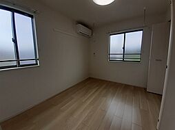 グランベルIII 201 2階1LDKのリビング/ダイニング