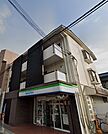 ファミリーマート東大阪近江堂店 653m