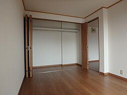 メゾンソレイユ 2階2LDKのリビング/ダイニング