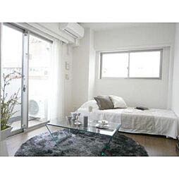 アーバネックス原宿 301 3階1Kのリビング/ダイニング