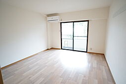 グランドメゾンホソヤマ 101 1階1Kのリビング/ダイニング