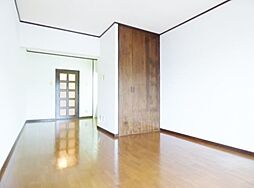 ロイヤルハイツ和白 502 5階ワンルームのリビング/ダイニング