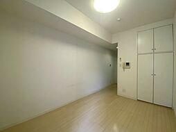 West4不動前 1階ワンルームのリビング/ダイニング