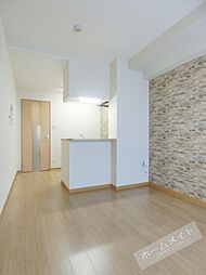 アクセルカクエイ 7階1LDKのリビング/ダイニング