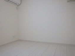 マーレ綾瀬 1階1Kのリビング/ダイニング