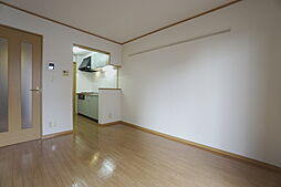 フォンターナ 2階2LDKのリビング/ダイニング