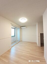 メゾン・ド・ジェネルＡ 101 1階1LDKのリビング/ダイニング