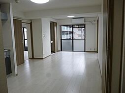 グランベールユーアイ 4階2LDKのリビング/ダイニング