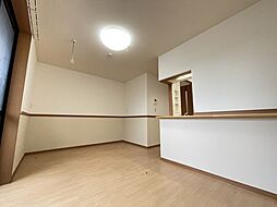 JR横浜線 八王子みなみ野駅 バス10分 七国二丁目停下車 徒歩3分の賃貸アパート 2階1LDKのリビング/ダイニング