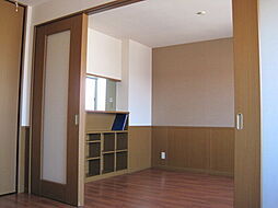 JR阪和線 六十谷駅 徒歩21分の賃貸アパート 2階2DKのリビング/ダイニング