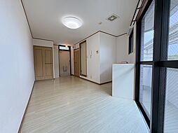 プチコート高幡 201 2階ワンルームのリビング/ダイニング