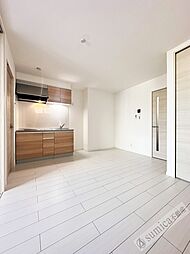 D porta clair 2階1LDKのリビング/ダイニング