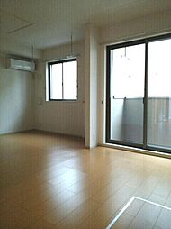 モンターニュ 1階1LDKのリビング/ダイニング