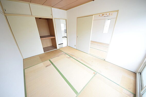 エステートコマ_内装_3