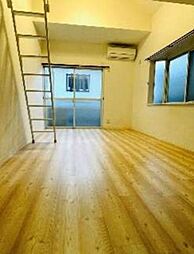 ヴィラクレイン 202 2階ワンルームのリビング/ダイニング