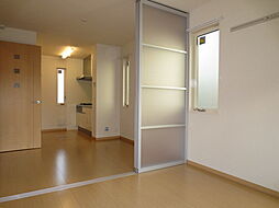 ヴィラ・マウントコーストII 102 1階1DKのリビング/ダイニング