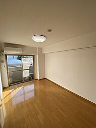 東京メトロ東西線 南行徳駅 徒歩10分の賃貸マンション 1階1Kのリビング/ダイニング