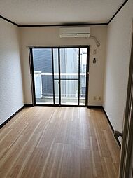 オリーアルカジック武原 301 3階1Kのリビング/ダイニング