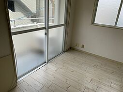 アーバンII 303 3階ワンルームのリビング/ダイニング