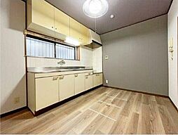 メゾン西村 1階2DKのリビング/ダイニング