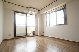 メイフェアフラット 306 3階1Kのリビング/ダイニング