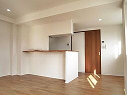 JR南武線 八丁畷駅 徒歩5分の賃貸マンション 5階1LDKのリビング/ダイニング