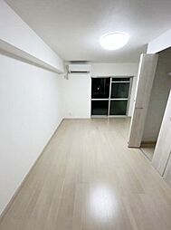 恵比寿グリーンハイム 1階1DKのリビング/ダイニング