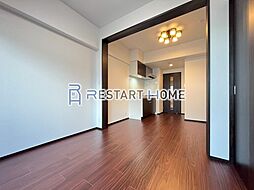 プレジオ日暮通 13階1DKのリビング/ダイニング