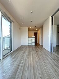 ベル・ソレイユ 102 1階1LDKのリビング/ダイニング