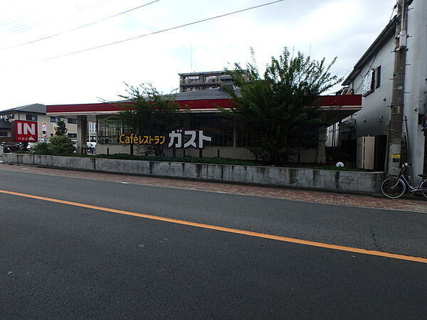 画像27:ガスト戸田店 1005m