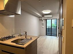 プラウド新丸子 2階1LDKのリビング/ダイニング