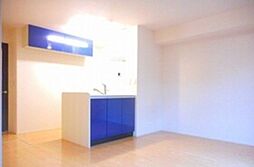 スリーズ 1階2LDKのリビング/ダイニング