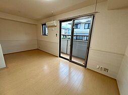 ピアファーレ 1階1LDKのリビング/ダイニング