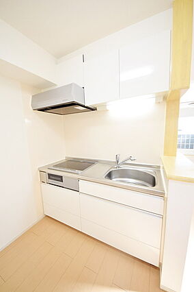 フラン コリーヌ_内装_2