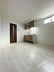 七道ハウス 101 1階1LDKのリビング/ダイニング