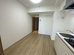 Royal Comfort 3階1DKのリビング/ダイニング