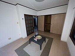 サンフィールズ 1階1Kのリビング/ダイニング