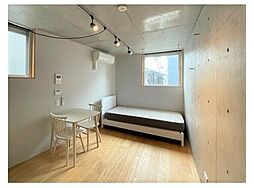 ＰＡＳＥＯ ＳＡＮＧＥＮＪＡＹＡ ＥＡＳＴ ＷＥＳＴ 2階ワンルームのリビング/ダイニング