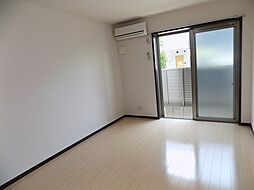 フジパレス丸 2階1Kのリビング/ダイニング