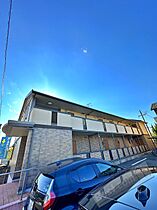 リビングタウン紀三井寺A棟  ｜ 和歌山県和歌山市三葛（賃貸アパート1DK・2階・33.61㎡） その1