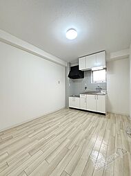 ロイヤルハイツ深井清水 1階2DKのリビング/ダイニング