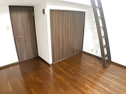 フォーユー・ワン 204 2階ワンルームのリビング/ダイニング