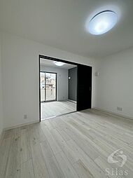 プライムコート伏見醍醐 2階1LDKのリビング/ダイニング