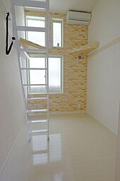 ユナイト鶴見ローレンスカーク 2階ワンルームのリビング/ダイニング