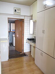 メディカルコーポII 4階1Kの室内