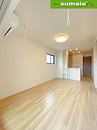 シャライム 2階2LDKのリビング/ダイニング