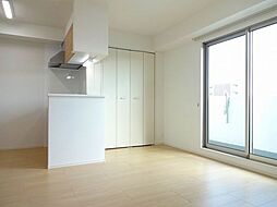 阪急京都本線 茨木市駅 徒歩2分の賃貸マンション 4階1Kのリビング/ダイニング